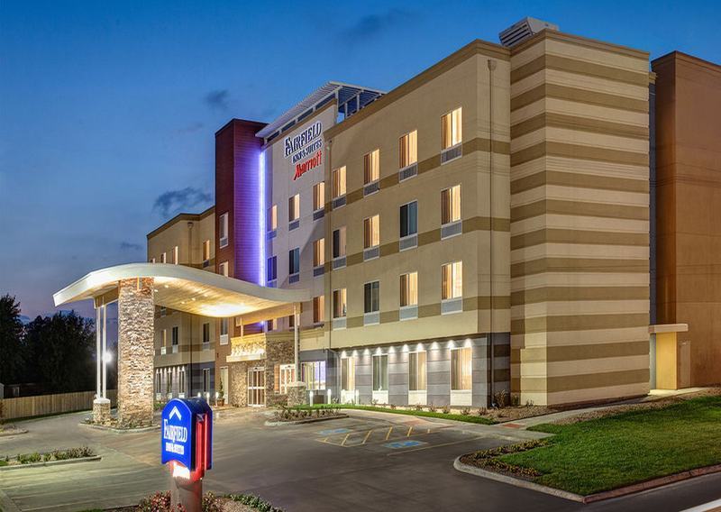 Fairfield Inn & Suites By Marriott Kamloops Exterior foto